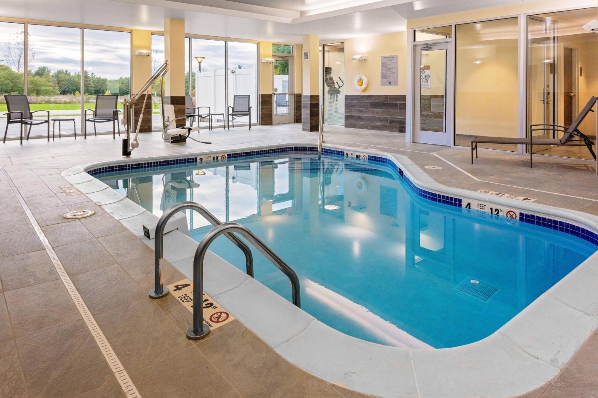 Fairfield Inn & Suites By Marriott Queensbury Glens Falls/Lake George المظهر الخارجي الصورة
